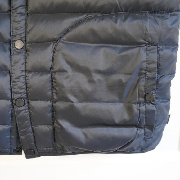 Burton Durable Goods Down Vest Black Woman’s Size Small - Picture 5 of 7